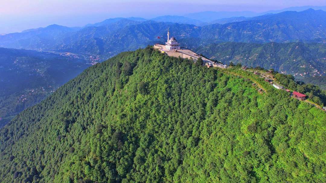 Kıble Dağı Cami – Rize